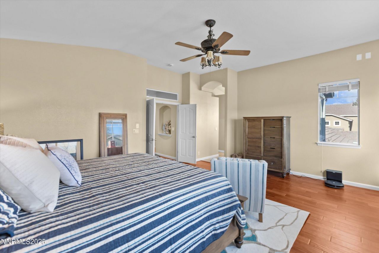 6894 Cinnamon Drive, Sparks, NV 89436 Photo