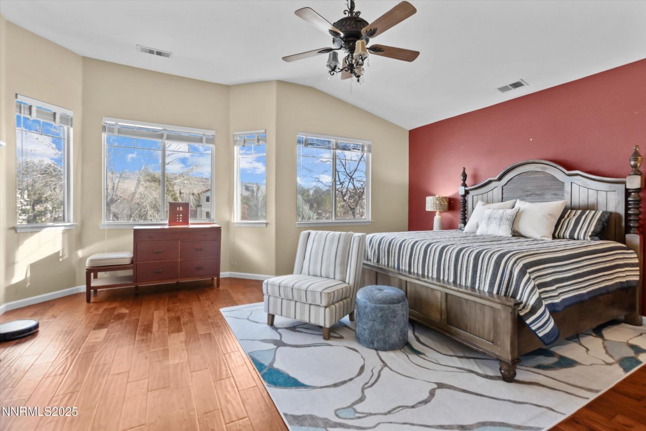 6894 Cinnamon Drive, Sparks, NV 89436 Photo