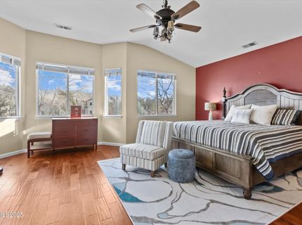 6894 Cinnamon Drive, Sparks, NV 89436 Photo