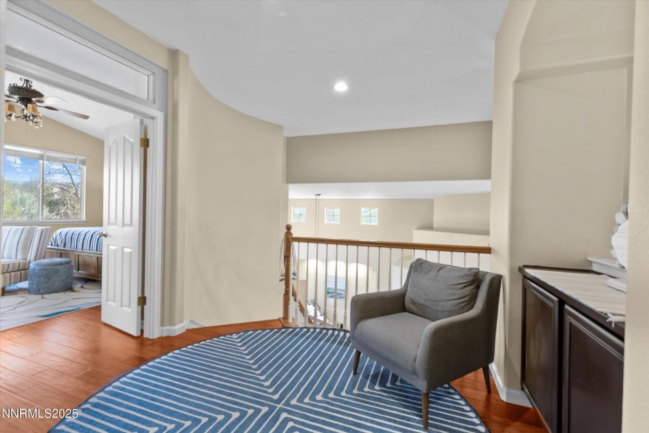 6894 Cinnamon Drive, Sparks, NV 89436 Photo