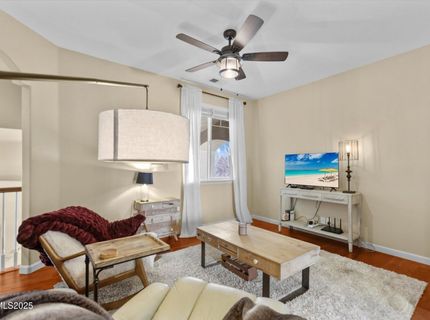 6894 Cinnamon Drive, Sparks, NV 89436 Photo