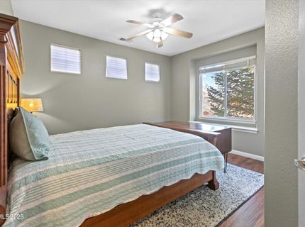 6894 Cinnamon Drive, Sparks, NV 89436 Photo