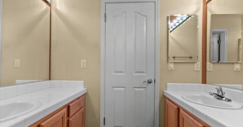 6894 Cinnamon Drive, Sparks, NV 89436 Photo