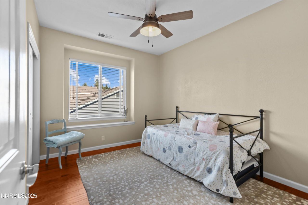 6894 Cinnamon Drive, Sparks, NV 89436 Photo