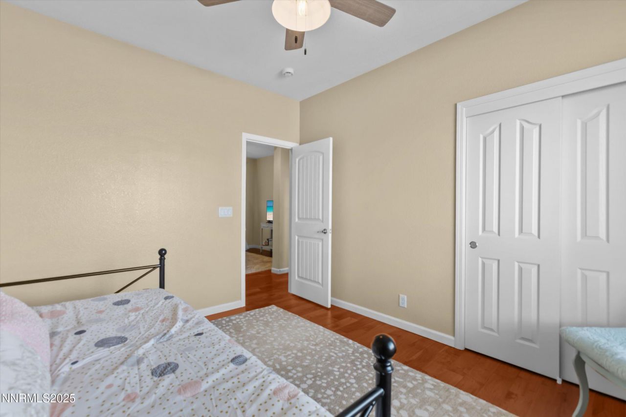 6894 Cinnamon Drive, Sparks, NV 89436 Photo