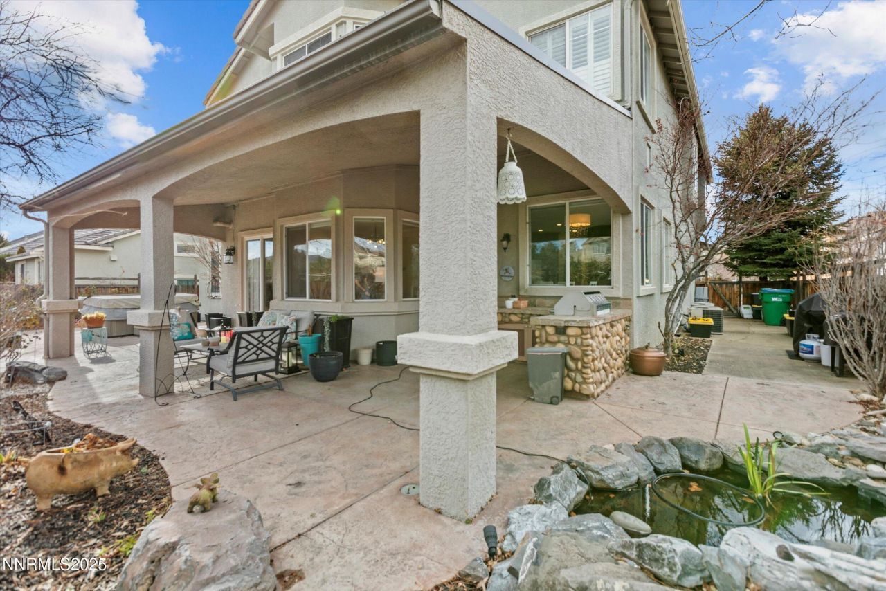 6894 Cinnamon Drive, Sparks, NV 89436 Photo