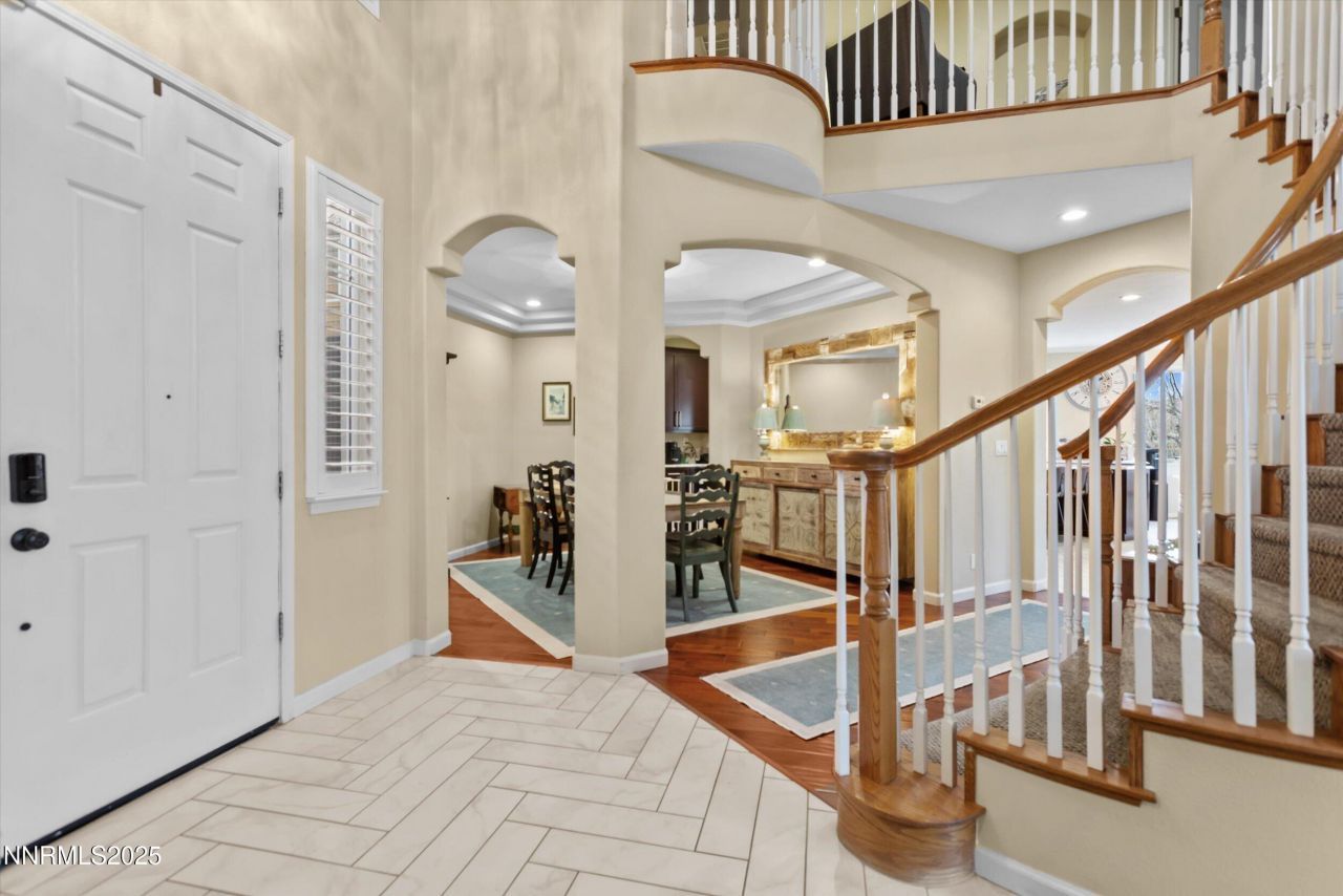 6894 Cinnamon Drive, Sparks, NV 89436 Photo