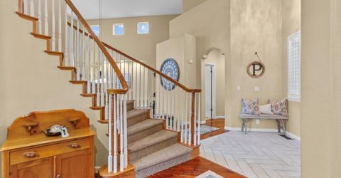 6894 Cinnamon Drive, Sparks, NV 89436 Photo