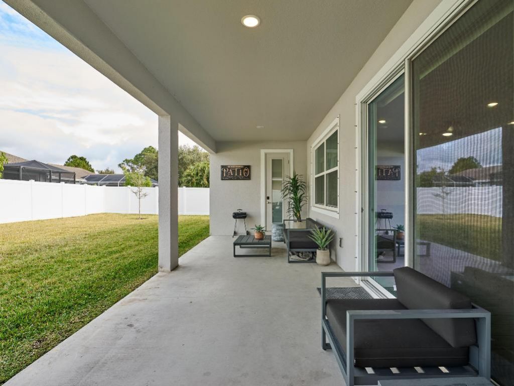 6125 NW Drophy Avenue, Port Saint Lucie, FL 34986 Photo