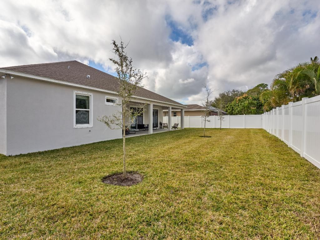 6125 NW Drophy Avenue, Port Saint Lucie, FL 34986 Photo