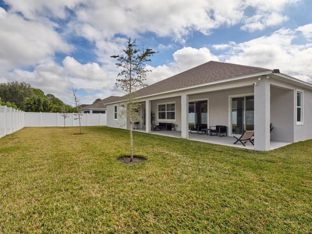 6125 NW Drophy Avenue, Port Saint Lucie, FL 34986 Photo