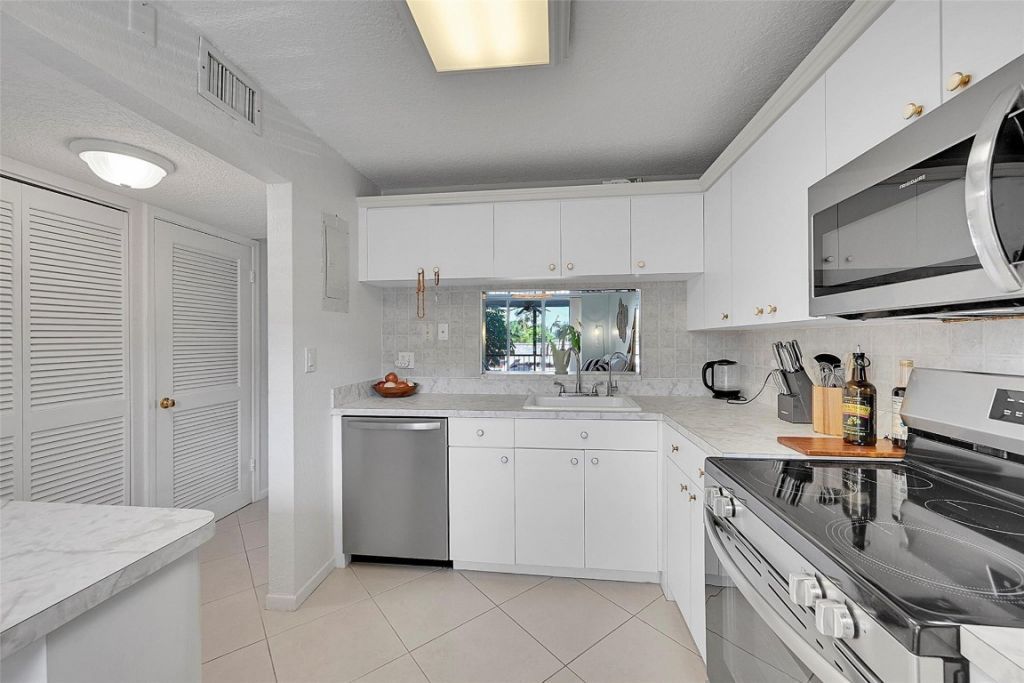 777 S Federal Hwy, Unit N201, Pompano Beach, FL 33062 Photo