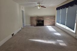 4134 Timberlane Drive photo 4