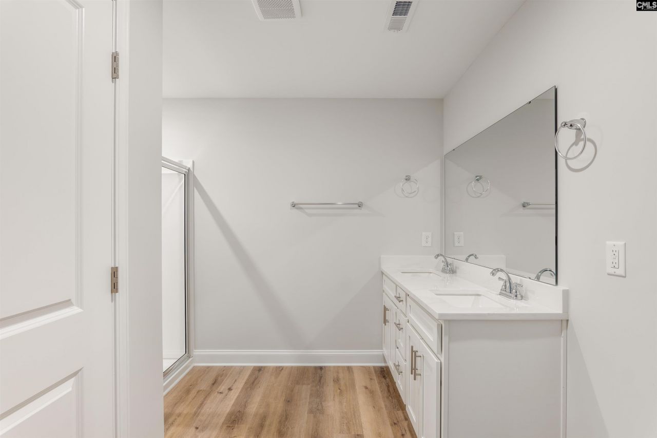 727 Old Stagecoach Road Photo 7