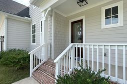 1907 Parrish Drive photo 4