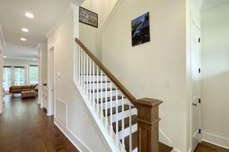 1907 Parrish Drive photo 4