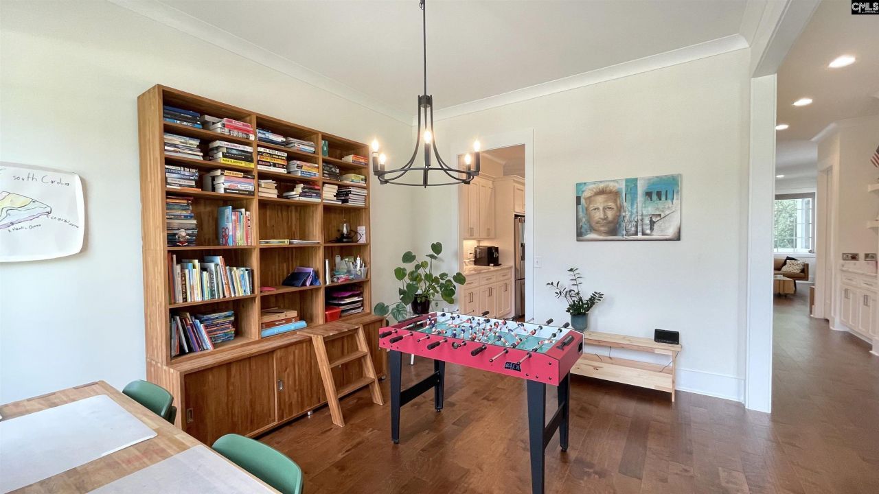 1907 Parrish Drive Photo 4