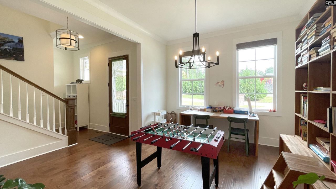 1907 Parrish Drive Photo 6