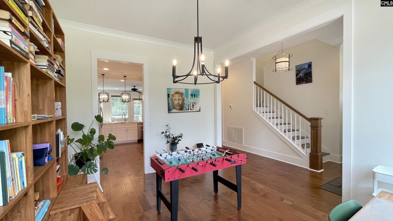 1907 Parrish Drive Photo 7