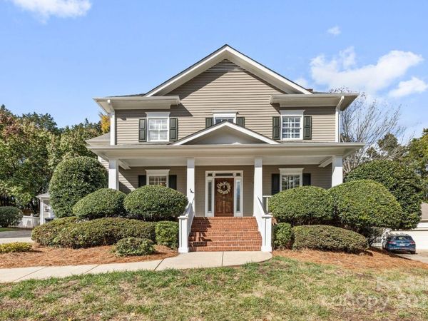 7601 Sharpthorne Place, Charlotte, NC 28270