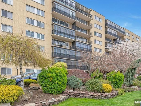 2185 Lemoine Avenue 2C, Unit 2C, FORT LEE, NJ 07024