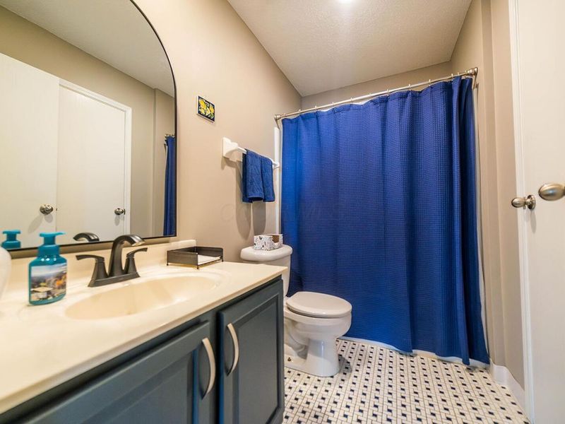 1242 Dunhurst Street, Circleville, OH 43113 Photo 11