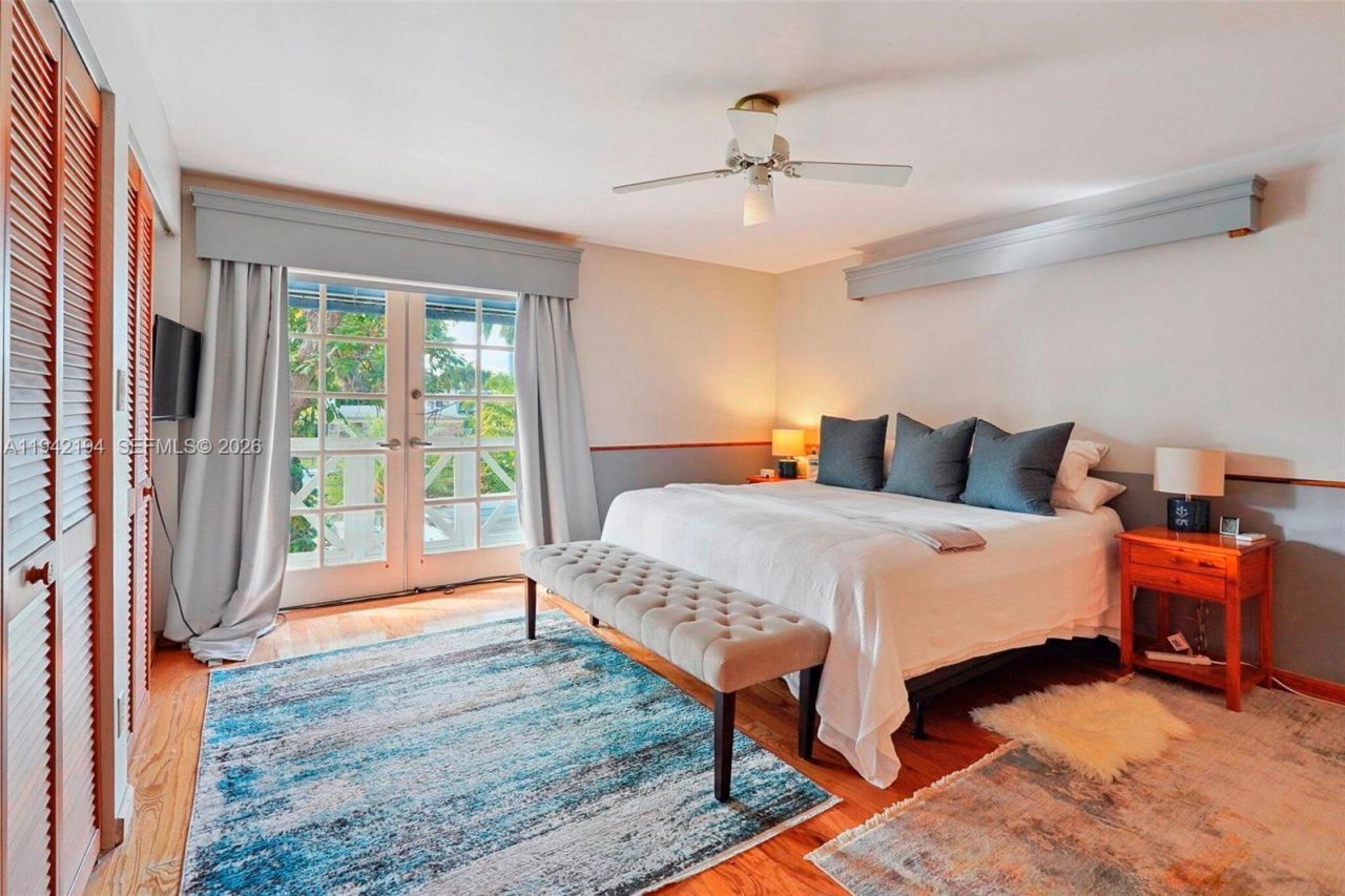 335 Coral Way , Fort Lauderdale, FL 33301 Photo