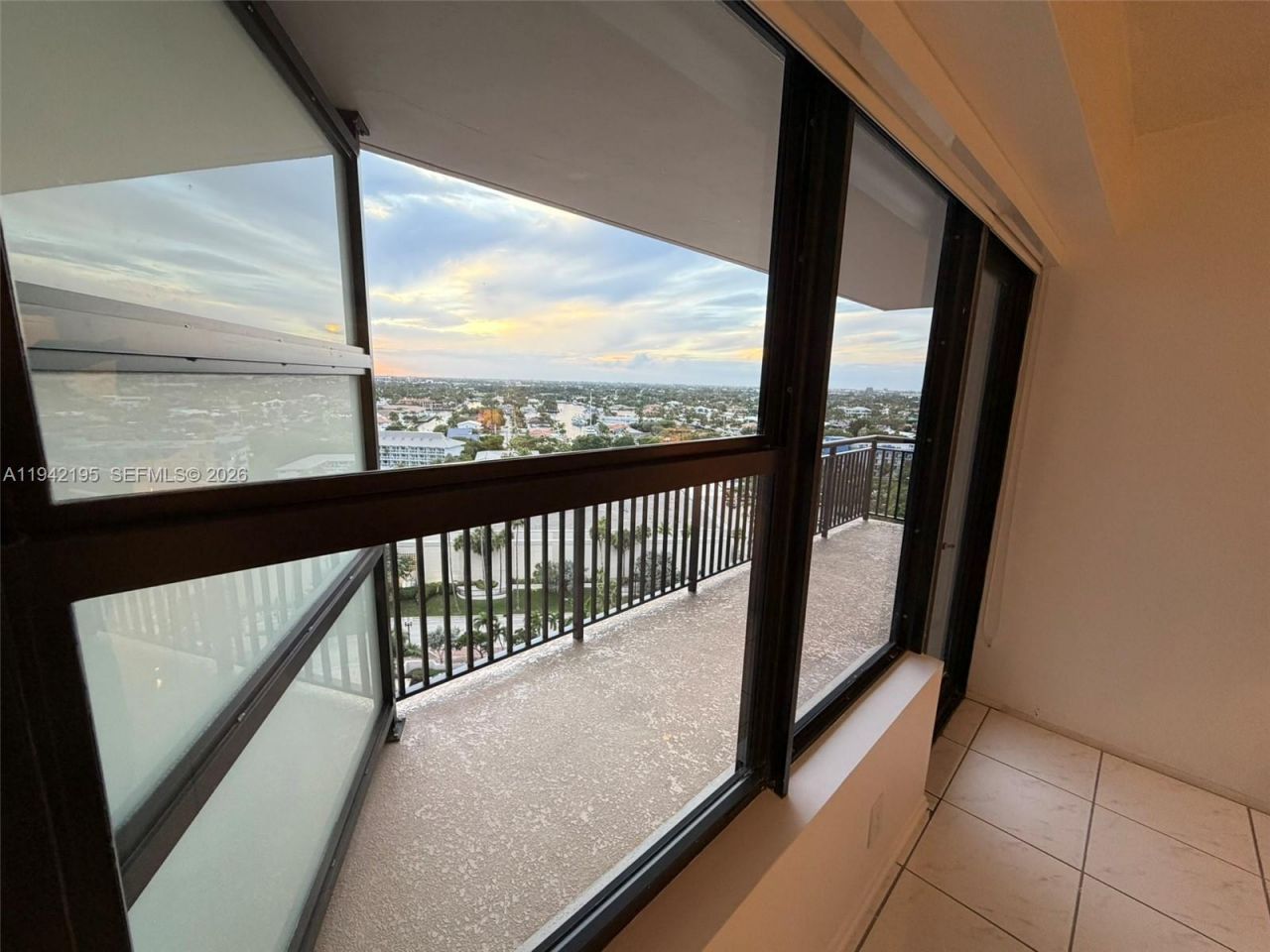 3800 Galt Ocean Dr, Unit 1414, Fort Lauderdale, FL 33308 Photo