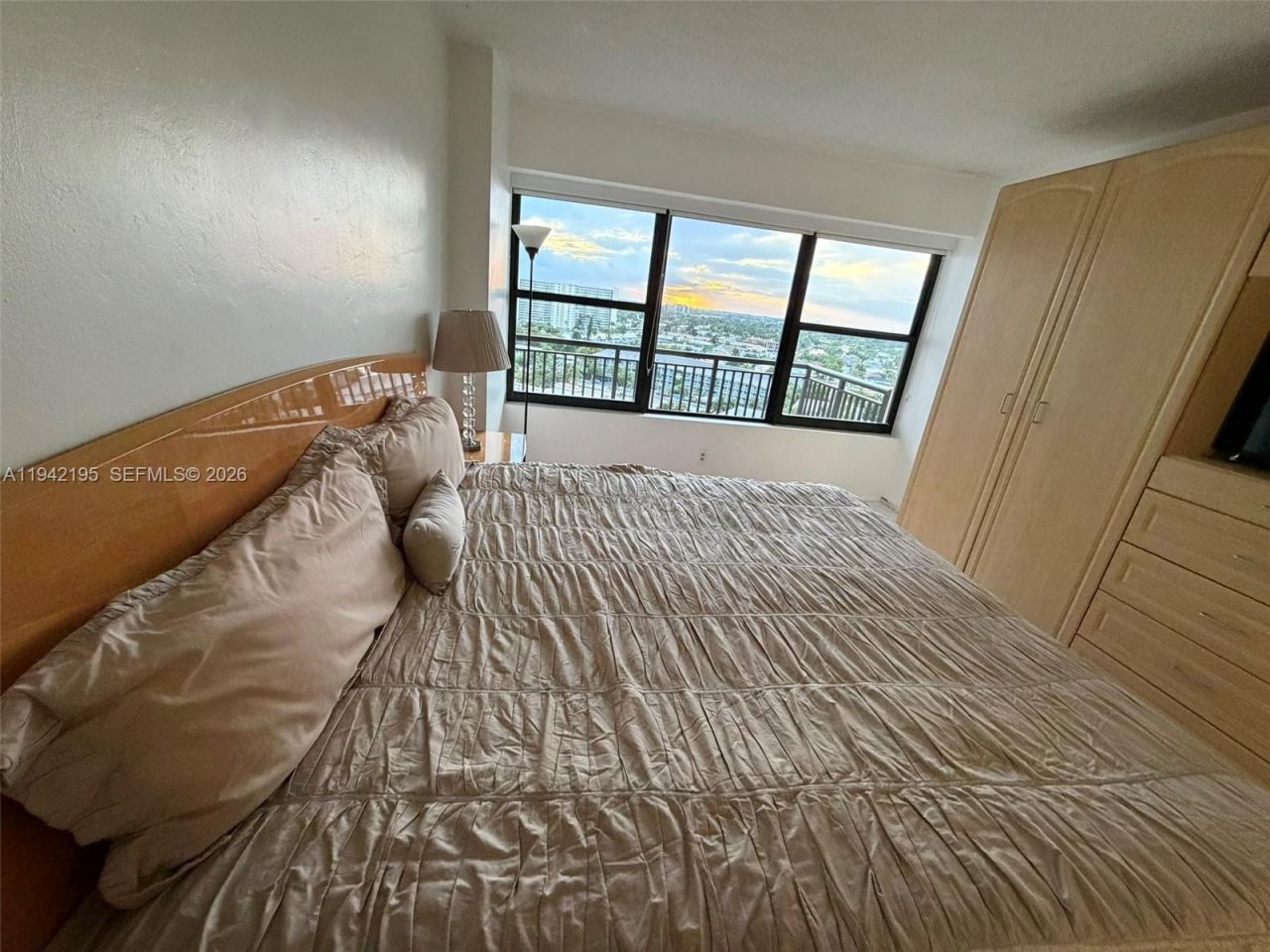 3800 Galt Ocean Dr, Unit 1414, Fort Lauderdale, FL 33308 Photo