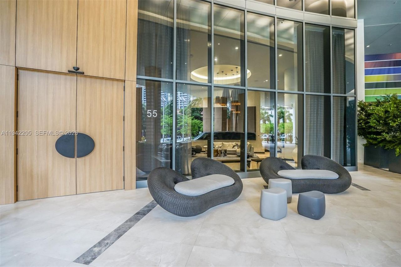 55 SW 9 Street, Unit 1407, Miami, FL 33130 Photo