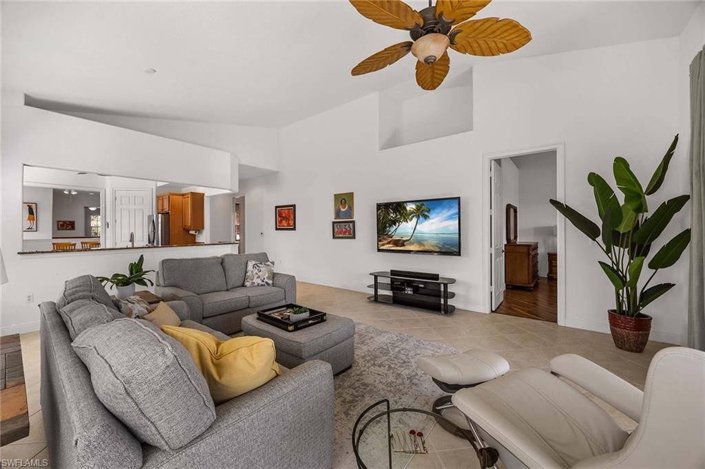 6446 Legacy Cir, Unit 104, Naples, FL 34113 Photo