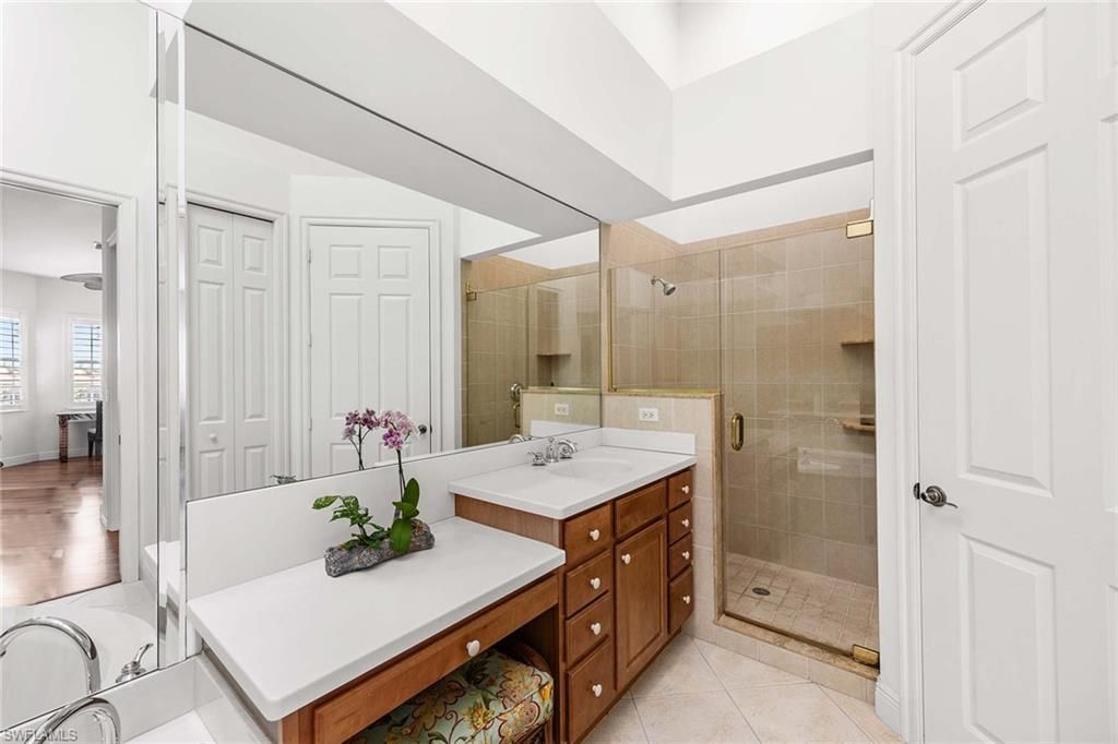 6446 Legacy Cir, Unit 104, Naples, FL 34113 Photo