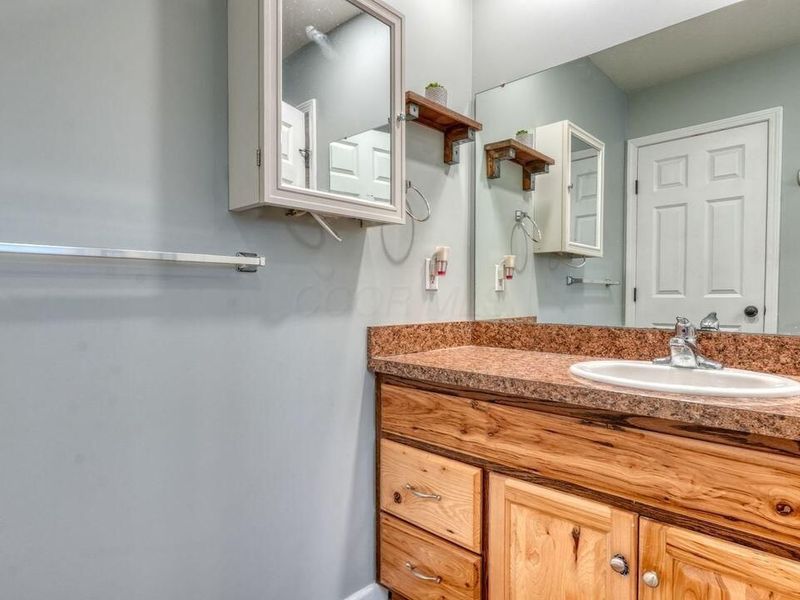 7034 Eaglepoint Drive, Nashport, OH 43830 Photo 22