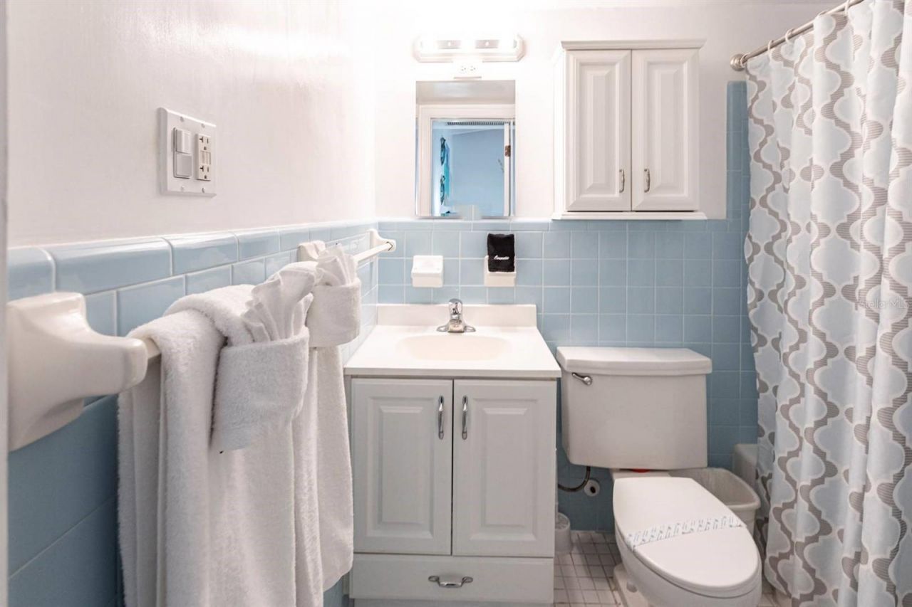 6006 Midnight Pass Road, Unit 5, Sarasota, FL 34242 Photo