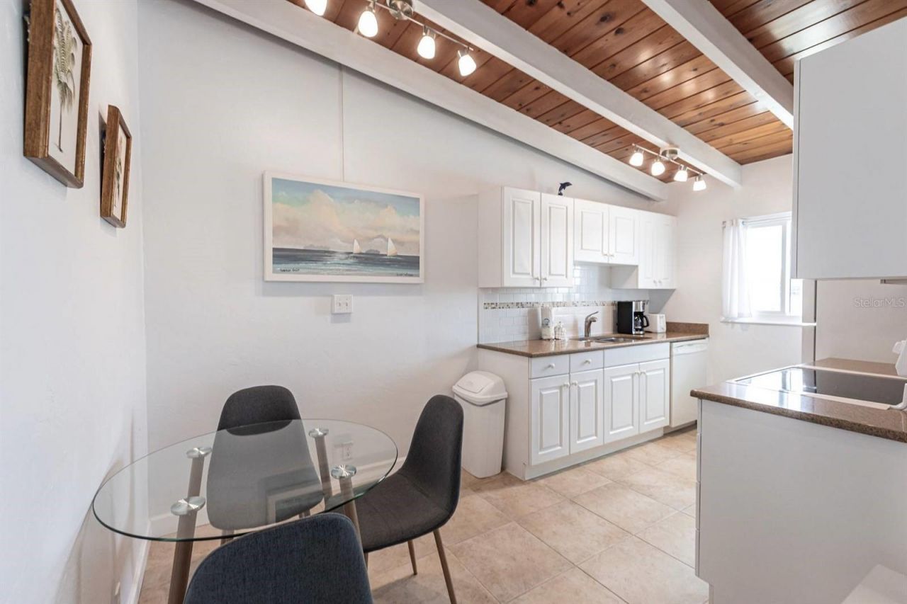 6006 Midnight Pass Road, Unit 5, Sarasota, FL 34242 Photo