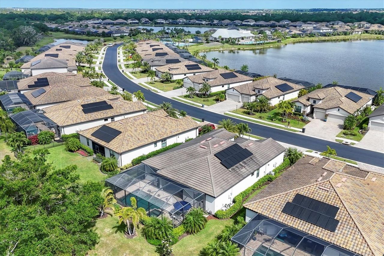 18045 Polo Trail Trail, Lakewood Ranch, FL 34211 Photo