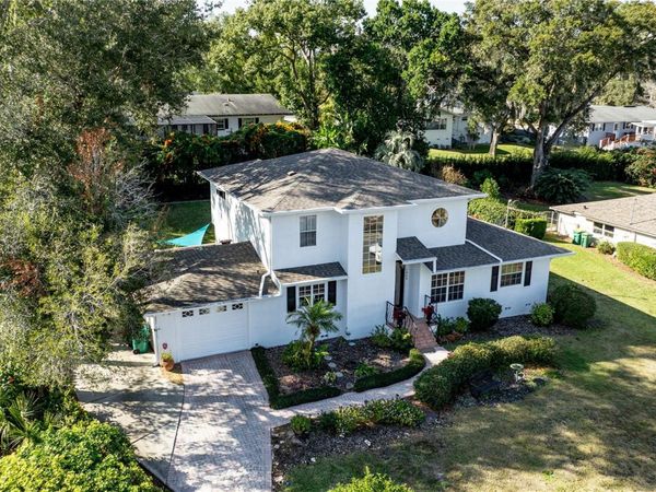 1405 HILLTOP DRIVE, MOUNT DORA, FL 32757