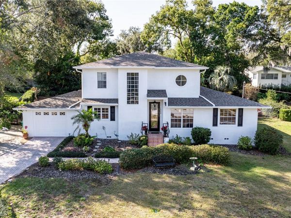 1405 HILLTOP DRIVE, MOUNT DORA, FL 32757
