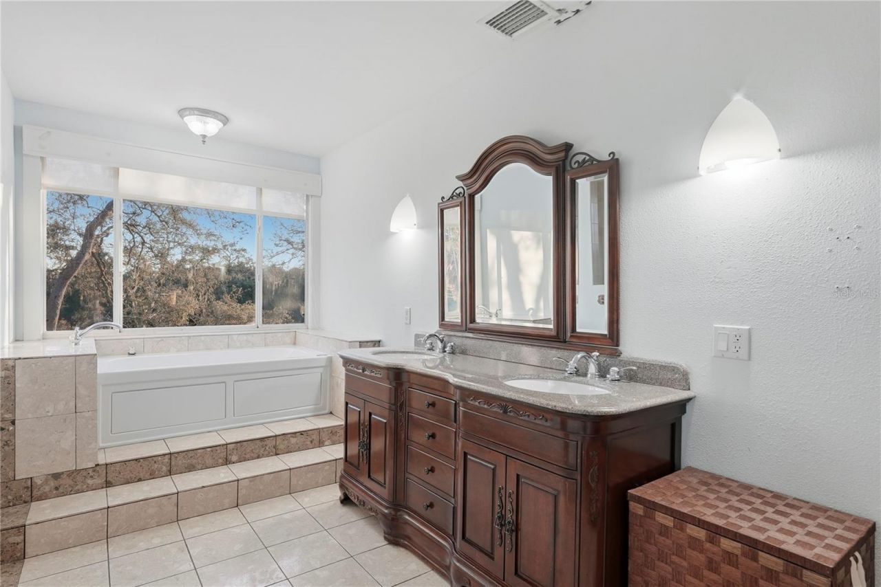 7331 Demens Drive S, Saint Petersburg, FL 33712 Photo