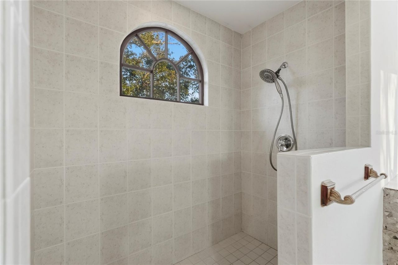 7331 Demens Drive S, Saint Petersburg, FL 33712 Photo