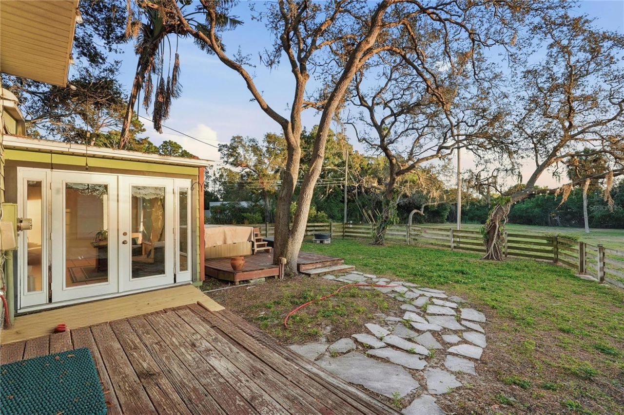 7331 Demens Drive S, Saint Petersburg, FL 33712 Photo