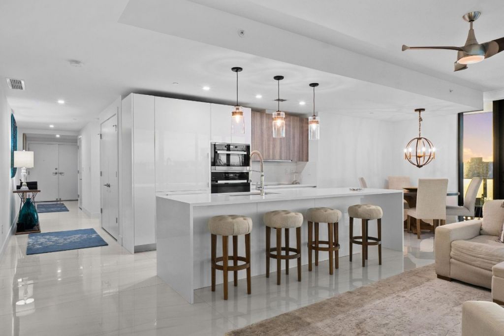 730 N Ocean Boulevard, Unit 701, Pompano Beach, FL 33062 Photo