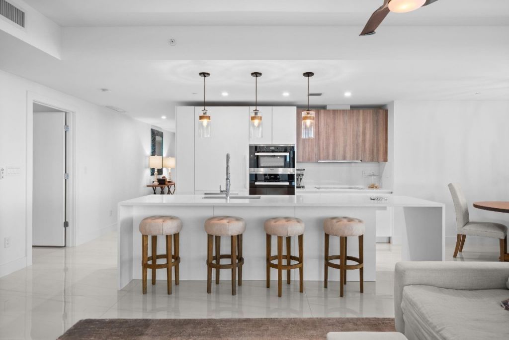 730 N Ocean Boulevard, Unit 701, Pompano Beach, FL 33062 Photo