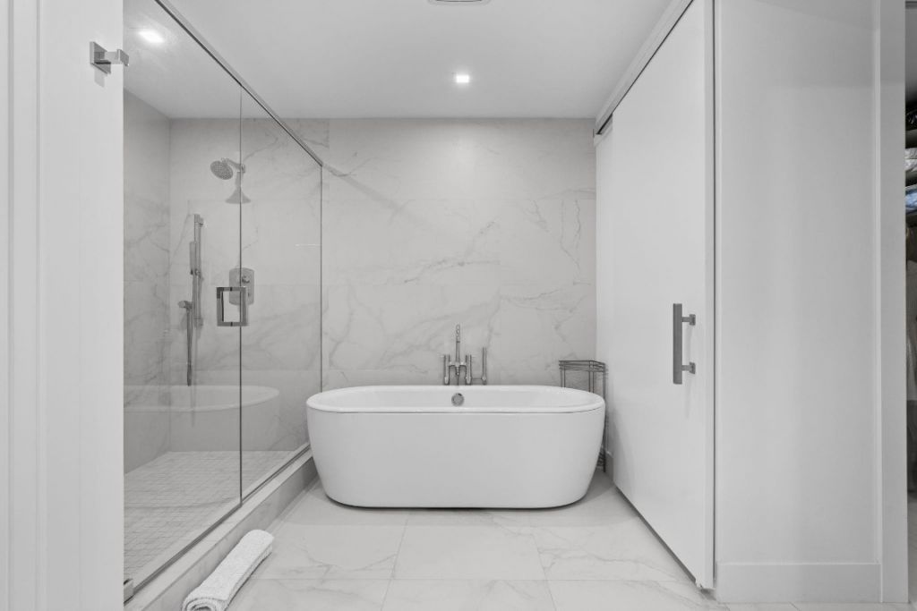 730 N Ocean Boulevard, Unit 701, Pompano Beach, FL 33062 Photo