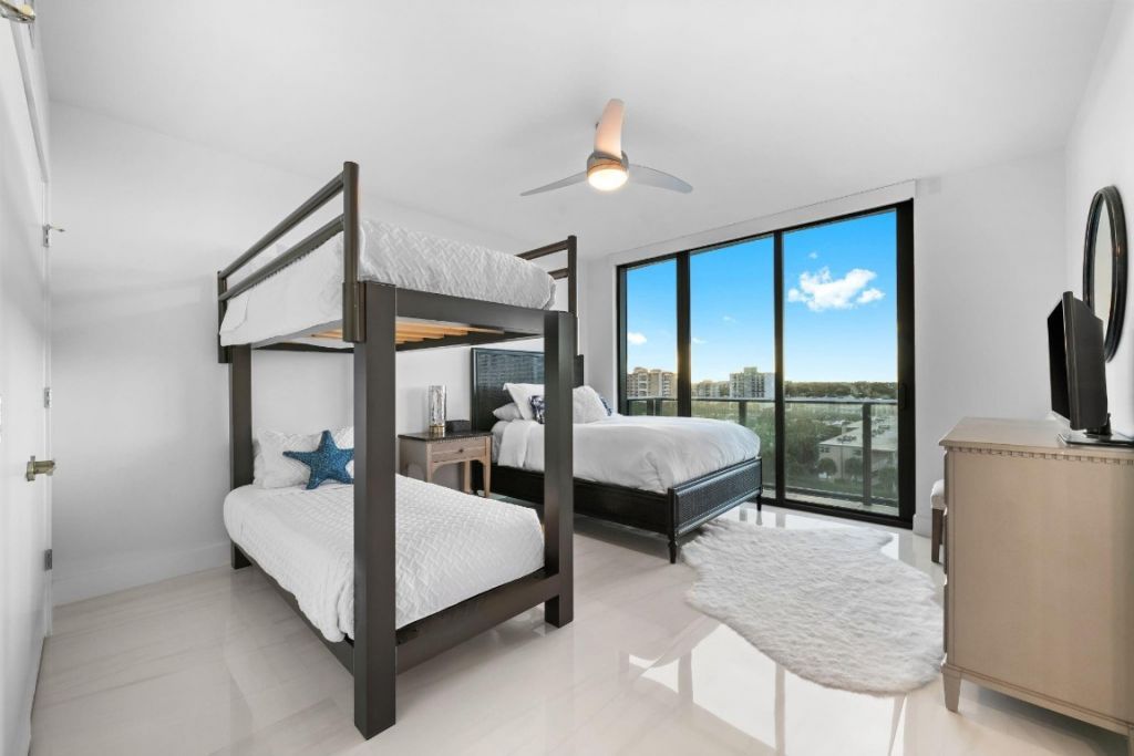 730 N Ocean Boulevard, Unit 701, Pompano Beach, FL 33062 Photo