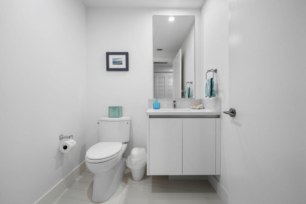 730 N Ocean Boulevard, Unit 701, Pompano Beach, FL 33062 Photo