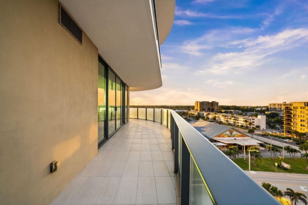 730 N Ocean Boulevard, Unit 701, Pompano Beach, FL 33062 Photo