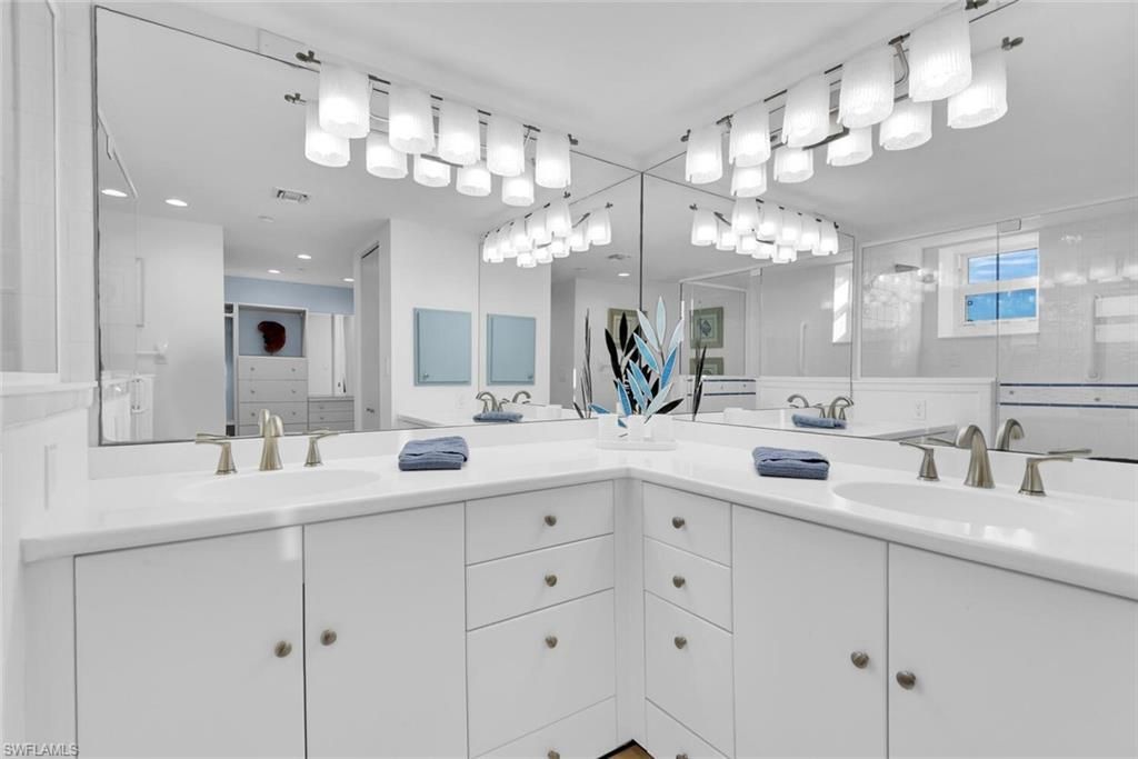 6101 Pelican Bay Blvd, Unit 1805, Naples, FL 34108 Photo