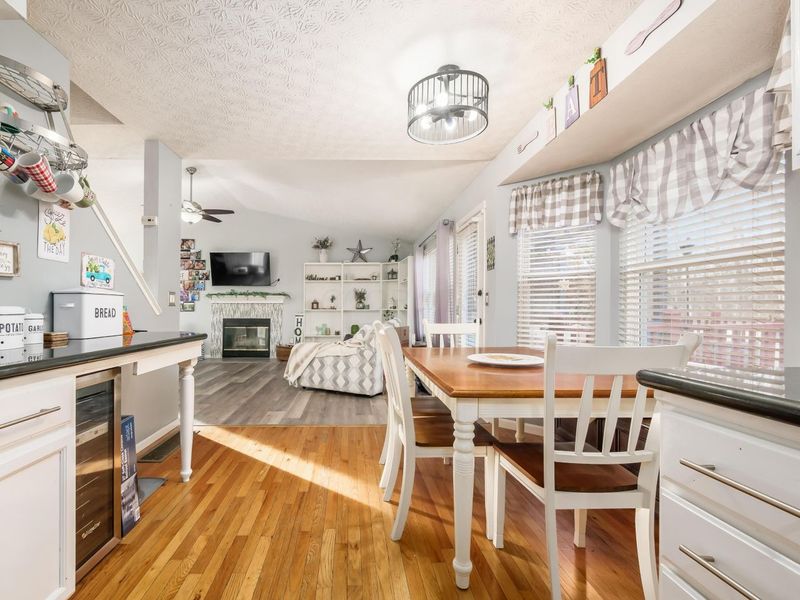 6008 Wexford Park Drive, Columbus, OH 43228 Photo 10