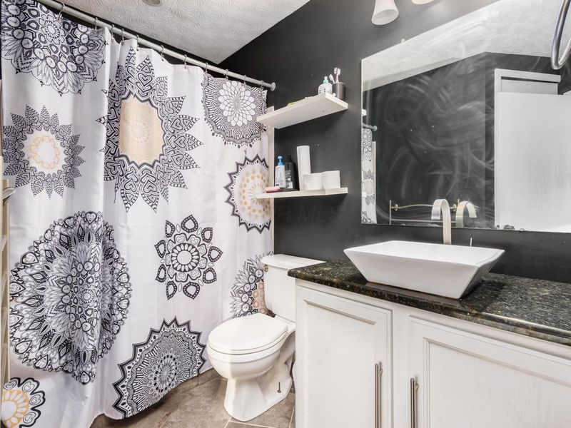 6008 Wexford Park Drive, Columbus, OH 43228 Photo 26